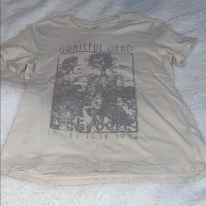 Abercrombie & Fitch Cream Graphic Tee